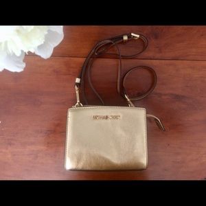 Michael Kors Gold Purse / Crossbody